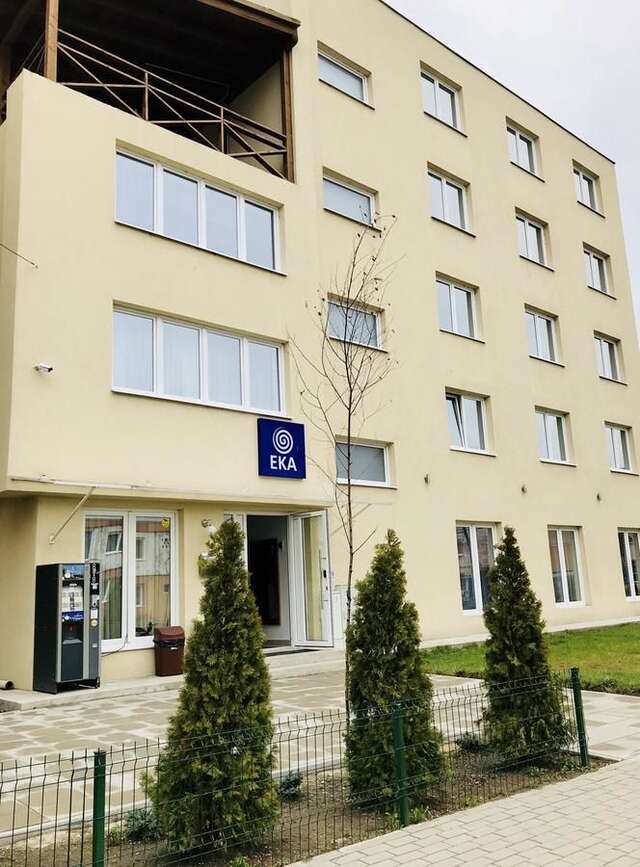 Отель Hotel EKA Себеш-13